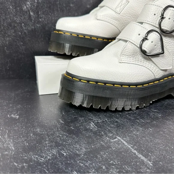 DOC DEVON HEART PEBBLED LEATHER PLATFORM BOOTS WOMENS SIZE 7 MILLED NAPPA - Picture 5 of 12